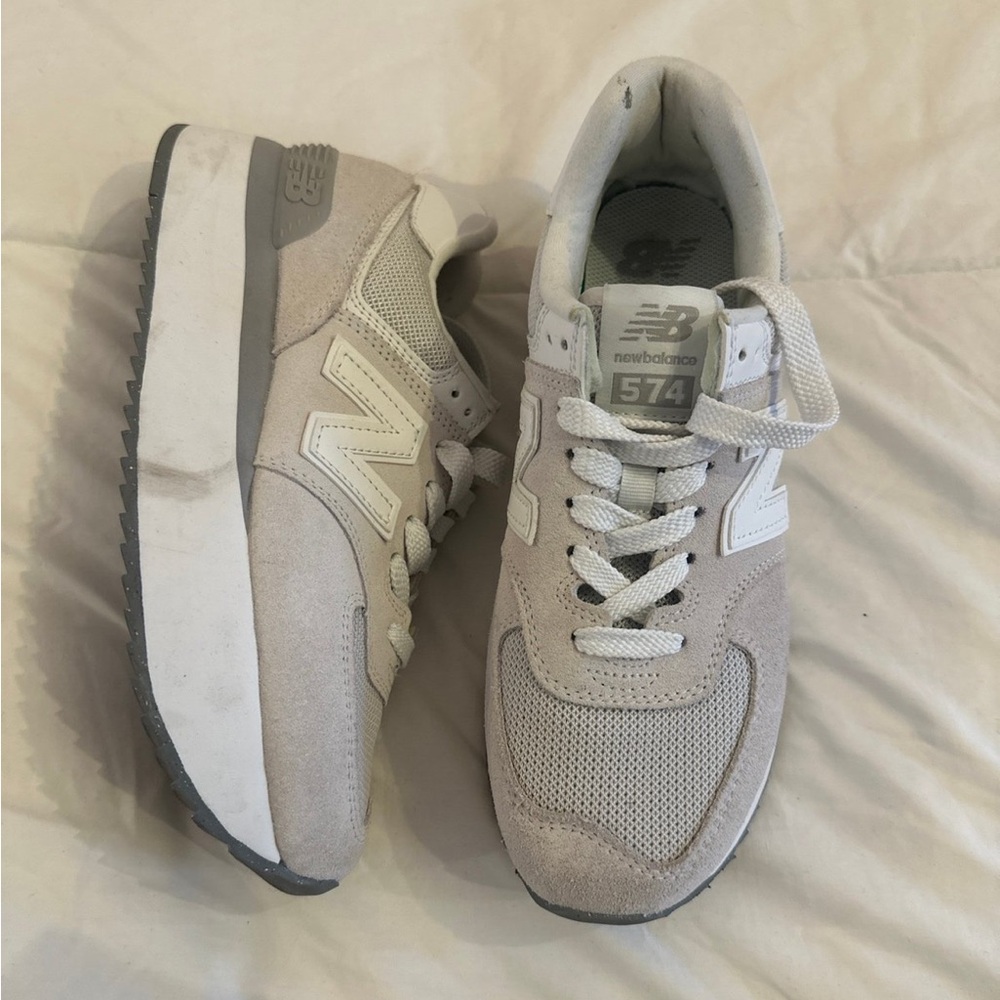 New balance 574+